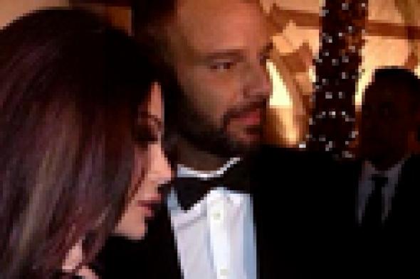 بالصور: هيفاء وهبي تشارك ريكي مارتن وإيفا لونجوريا في سهرة خيرية