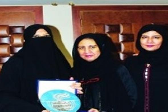 د. وفاء المزروع: تاريخ المجتمعات الأندلسية أظهر المرأة بصورة لا تليق