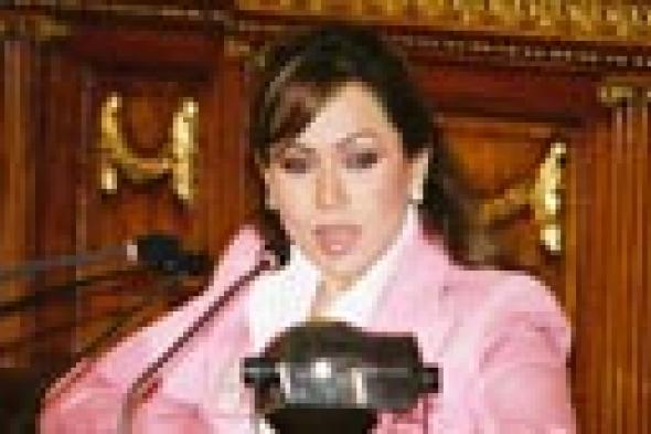 بالفيديو: طليقة أحمد عز تقدم برنامجا قريبا على قناة "الحياة"