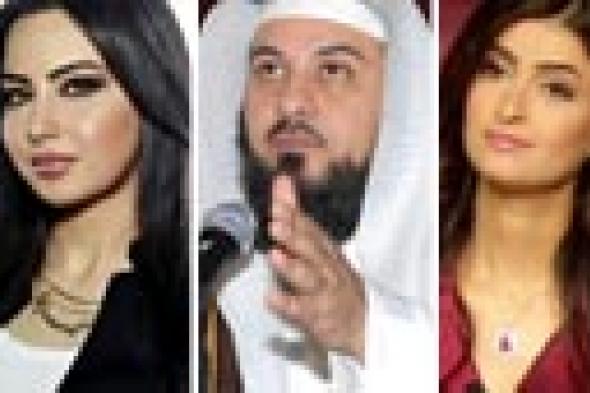 صورة: ماذا أهدى العريفي لمذيعات قناة "العربية"؟