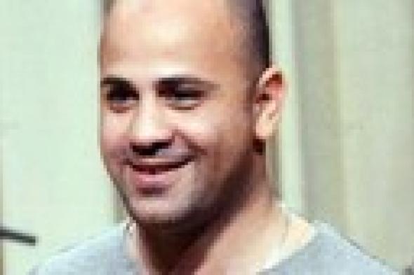 عزيز الشافعي يعلق على غناء "يابلادي" في احتفالات الشرطة