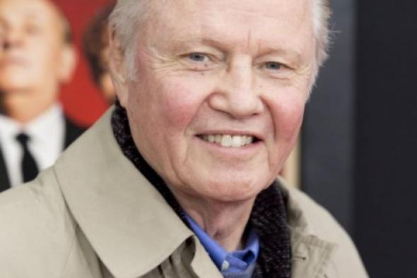 جون فويت بدلاً من أنطوني هوبكنز فى فيلم أندي جارسيا القادم Hemingway & Fuentes