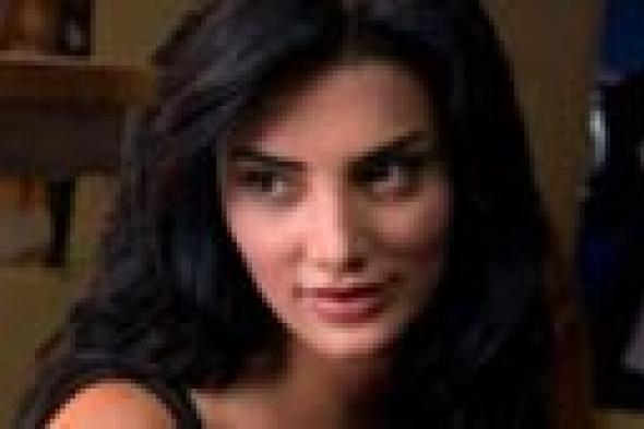 حورية فرغلي تنتهي من تصوير "سالم أبو أخته" وتستكمل "ديكور"