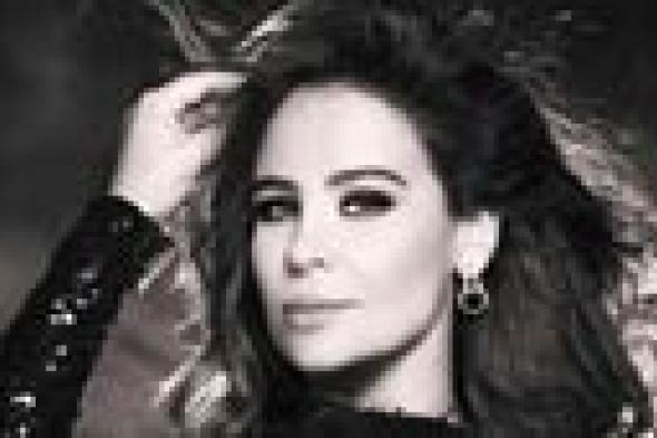 كارول سماحة تشيد بـ"لا مؤاخذة"