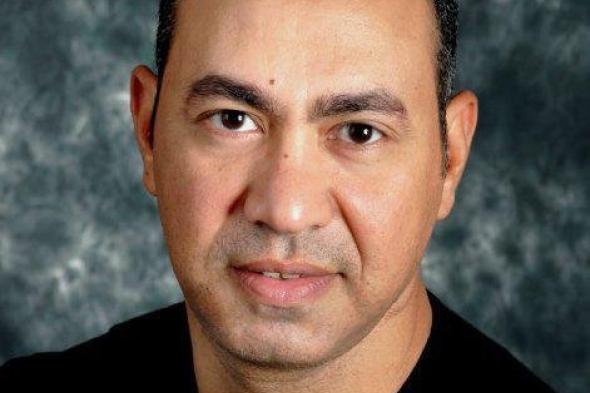 المخرج عمرو عابدين يعتذر عن مسلسل "الموقف"