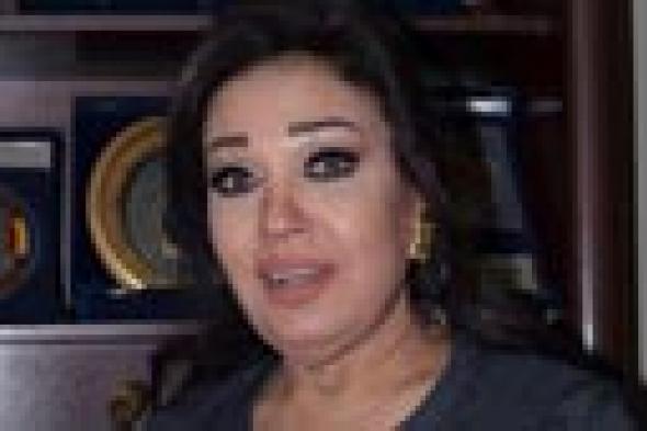 بالفيديو - فيفي عبده: جائزتي على تربية بناتي أحسن تربية نلتها من الله