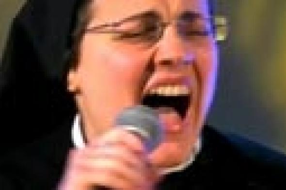 بالفيديو: راهبة تصبح نجمة بعد مشاركتها في النسخة الإيطالية من "The Voice"