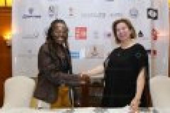 بالصور: "الأقصر للسينما الأفريقية" يوقع بروتوكولًا بمئة ألف دولار ﻹنتاج أفلام قصيرة