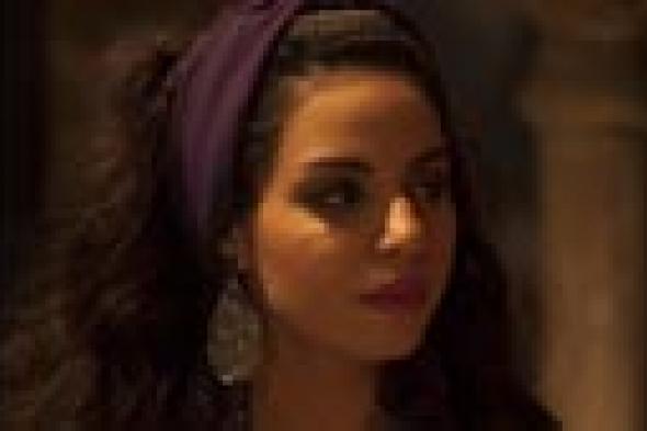 نسرين أمين تنضم لفريق "عد تنازلي"