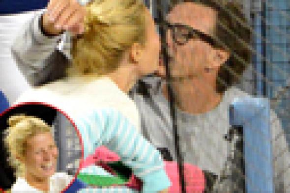 صورة: هل الخيانة سبب انفصال جوينيث بالترو عن زوجها؟