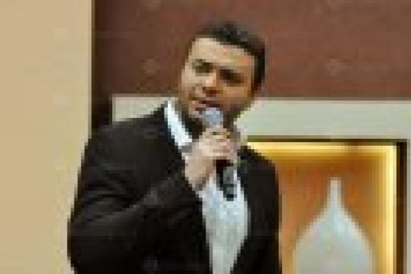 رامي صبري يحتفل بشم النسيم في ستاد الهوكي