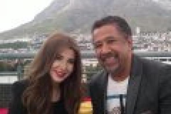 بالفيديو: نانسي عجرم والشاب خالد يغنيان لـ"كأس العالم"