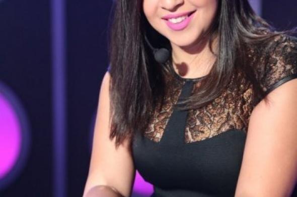 إيمي سمير غانم: أميل لوالدي أكثر.. وليس لدي مدير أعمال كي أتزوجه!