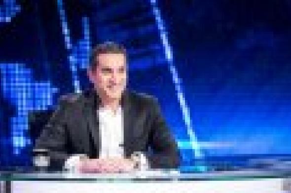 باسم يوسف لـمرتضى  منصور: والدتي عمرها ما عرفت أشكال "واطية"