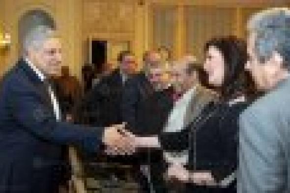 بالصور: الفنانون في ضيافة رئيس الوزراء لمناقشة أزمة "حلاوة روح"