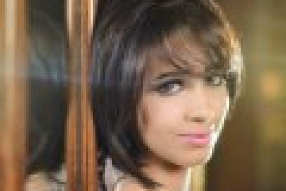 بالفيديو: رنا سماحة تطرح كليبها الأول "اتخضيت"