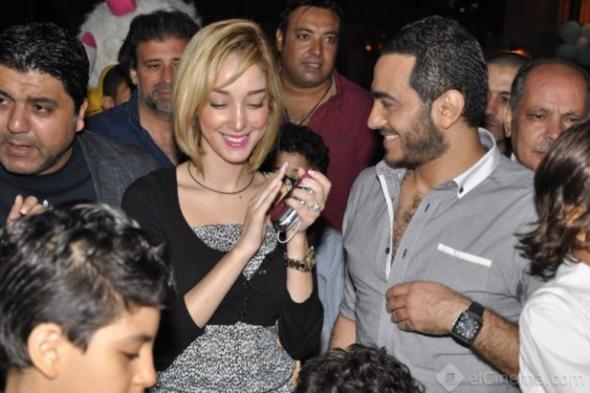 بوثيقة رسمية.. تامر حسني ينفي زواج بسمة بوسيل من يحيى صويص