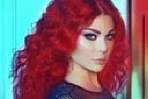 النائب العام يحيل بلاغا ضد هيفاء وهبي لاتهامها بتشويه المجتمع المصري