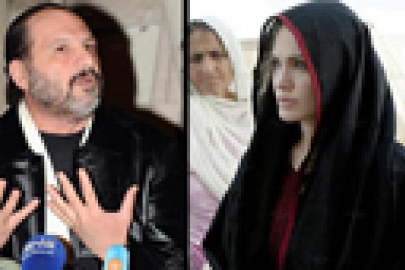 خالد الصاوي يشبه جولي بـ"الأم تيريز"