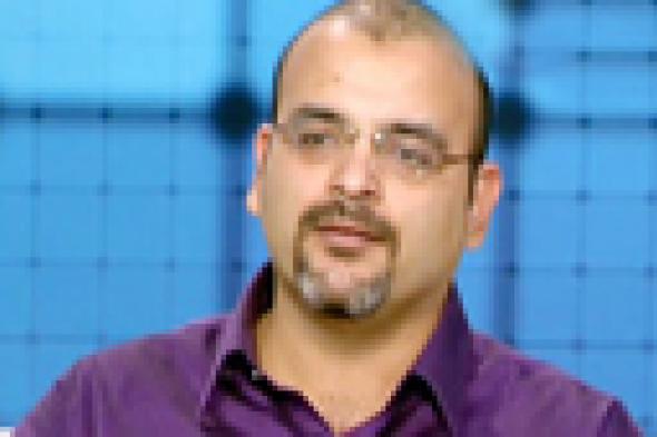 أيمن بهجت قمر مدافعا عن "بشرة خير": "آسفين .. لن نفعل ذلك مرة أخرى"