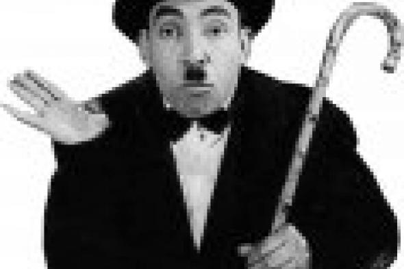 بالصور: إسماعيل يس.. حزين أضحك العالم