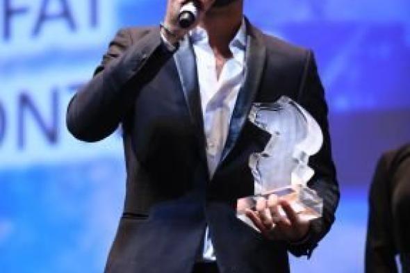 عمرو واكد ينفى ما تردد عن تنصله من الجنسية المصرية.. ويؤكد:  فخور بمصريتي