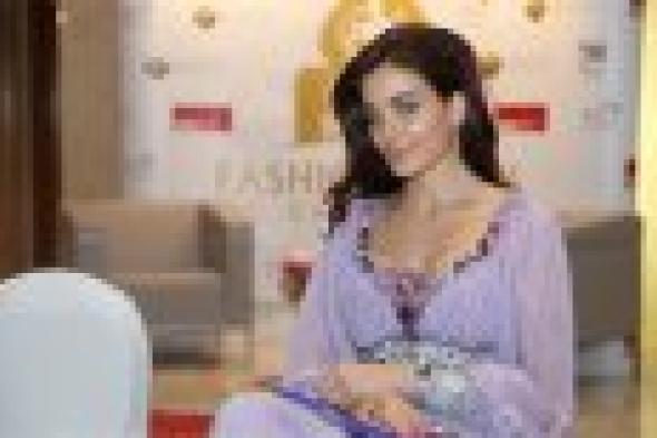 بالصور: دومينيك تفتتح معرض «فاشن سراي» بالإمارات