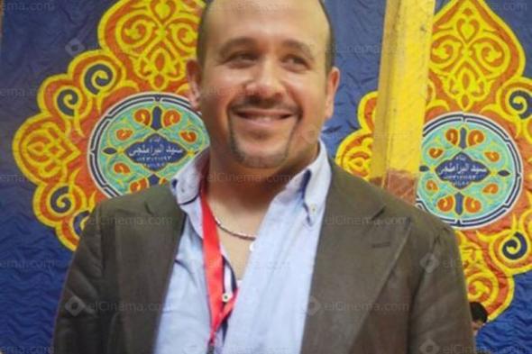 هشام عباس يغني لـ"كيد الحموات"