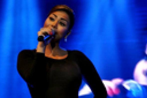 شيرين عبد الوهاب تدعم تنشيط السياحة من "سهل حشيش"