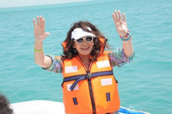 فريق عمل برنامج "رامز قرش البحر" يرد على آثار الحكيم ويكشف كل الأسرار