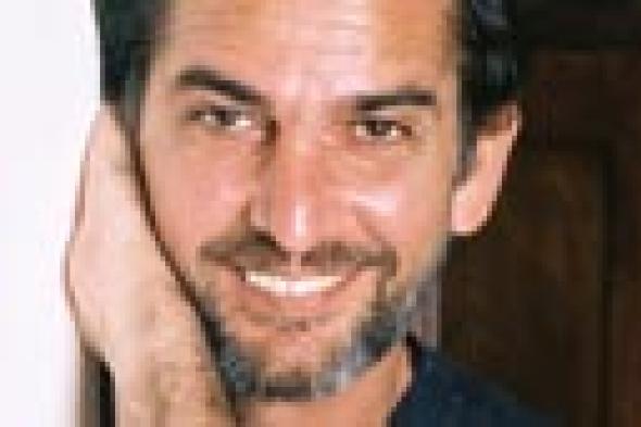 بالفيديو-هشام سليم عن أزمة "أهل إسكندرية": "بقالي 3 سنين من غير شغل".. ورفضت مكالمات من تركيا