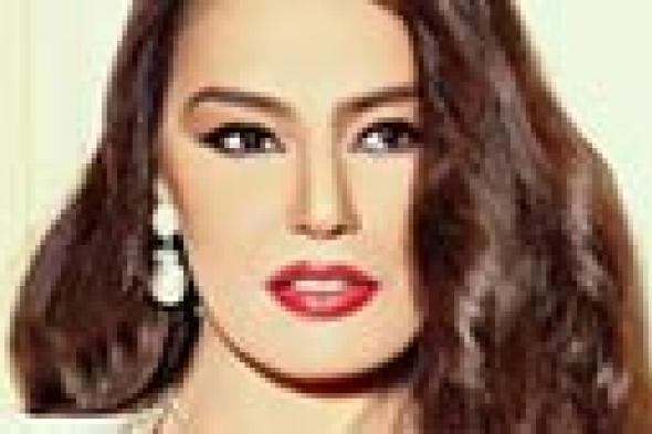 شيريهان تتمنى لمصر العدل والاستقرار في رمضان