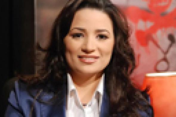 بالفيديو: رانيا بدوي تنضم إلى "القاهرة اليوم" وعمرو أديب يرحب بها