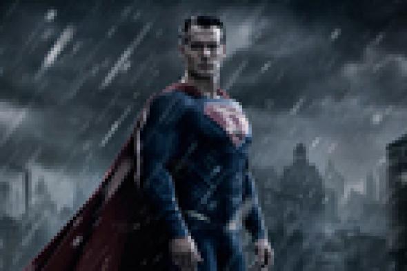 صورة: هنري كافيل في أول إطلالة له كـ "سوبر مان" بفيلم Batman V Superman