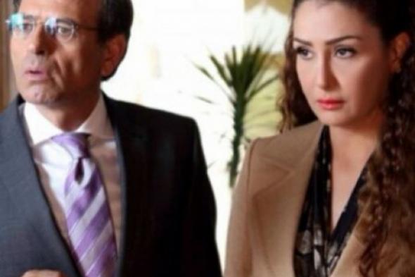 قناة أبو ظبي تحذف مشهد قبلة من "السيدة الأولى"