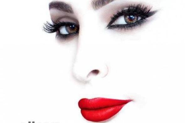 بالصورة: إليسا تطرح بوستر ألبومها الجديد "حالة حب"