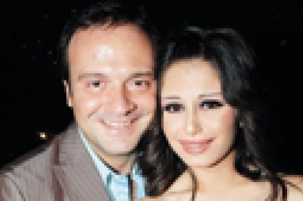 بالفيديو-عادل حقي: خطوبتي لمنة فضالي "نقطة سوداء" في حياتي