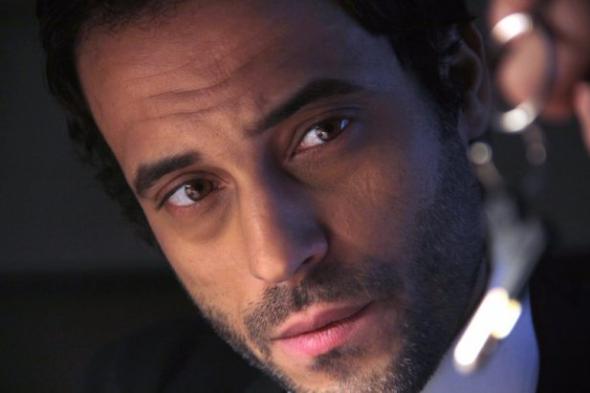 يوسف الشريف: رفضت 48 معالجة درامية قبل "الصياد"