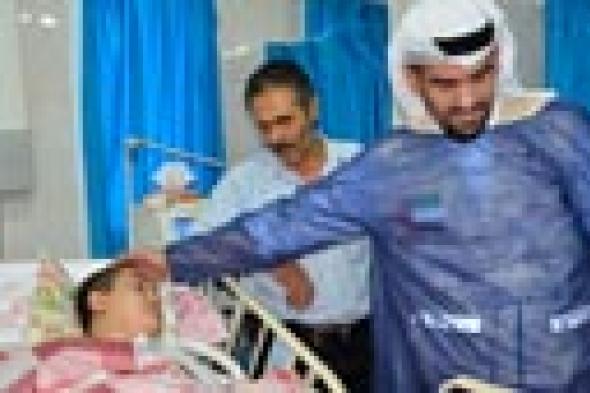 بالصور: الجسمي يقود قافلة مساعدات إلى غزة