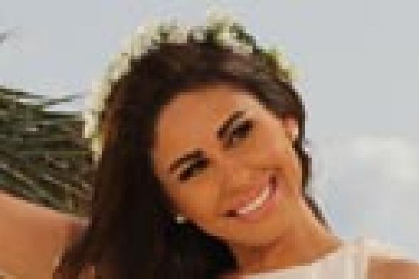 بالفيديو: مي سليم تعايد على جمهورها بمناسبة عيد الفطر