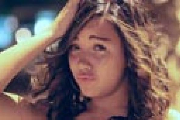 صورة: سارة سلامة تتعافى بعد "الزائدة الدودية"