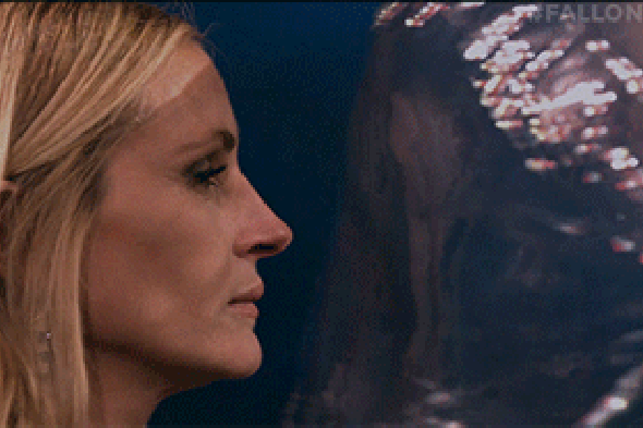 بالفيديو: أنف جوليا روبرتس يخذلها أمام "كرات" جيمي فالون