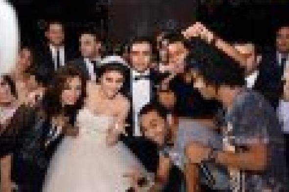 بالصور: نجوم الدراما يشاركون محمد جلال عبدالقوي الاحتفال بزفاف ابنته