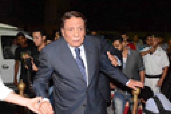 بالصور: عادل إمام يستعيد ذكريات "أيام لمته" مع سعيد صالح
