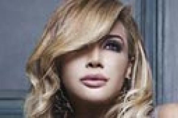 بالصور: هل ورثت "تيا" ابنة نوال الزغبي جمالها؟