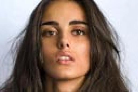 موديل "حاجة مستخبية" توجه الشكر لحماقي