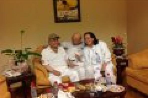 بالصور: سيد زيان يحتفل بعيد ميلاده في مستشفى الرياض