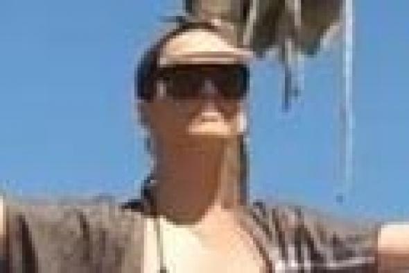 بالفيديو: كاتي بيري تظهر قوة ثباتها تجاه "تحدي الثلح" بالـ Slow Motion