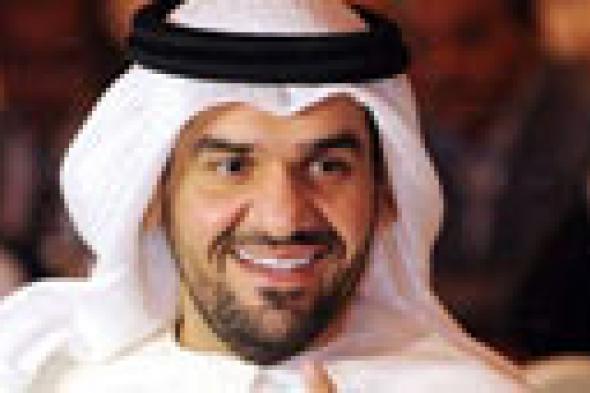 حسين الجسمي ينشر صورة نادرة من طفولته في عيد ميلاده الـ 35