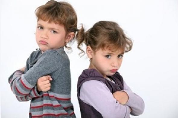 تمتع الطفلات بحقوقهن مفتاح الحد من العنف والتمييز وعدم المساواة ضد النساء